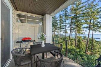 #8 - 5110 Alderfeild Place